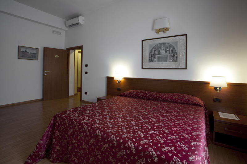 Domus Appia 154 B&B Roma Camera foto