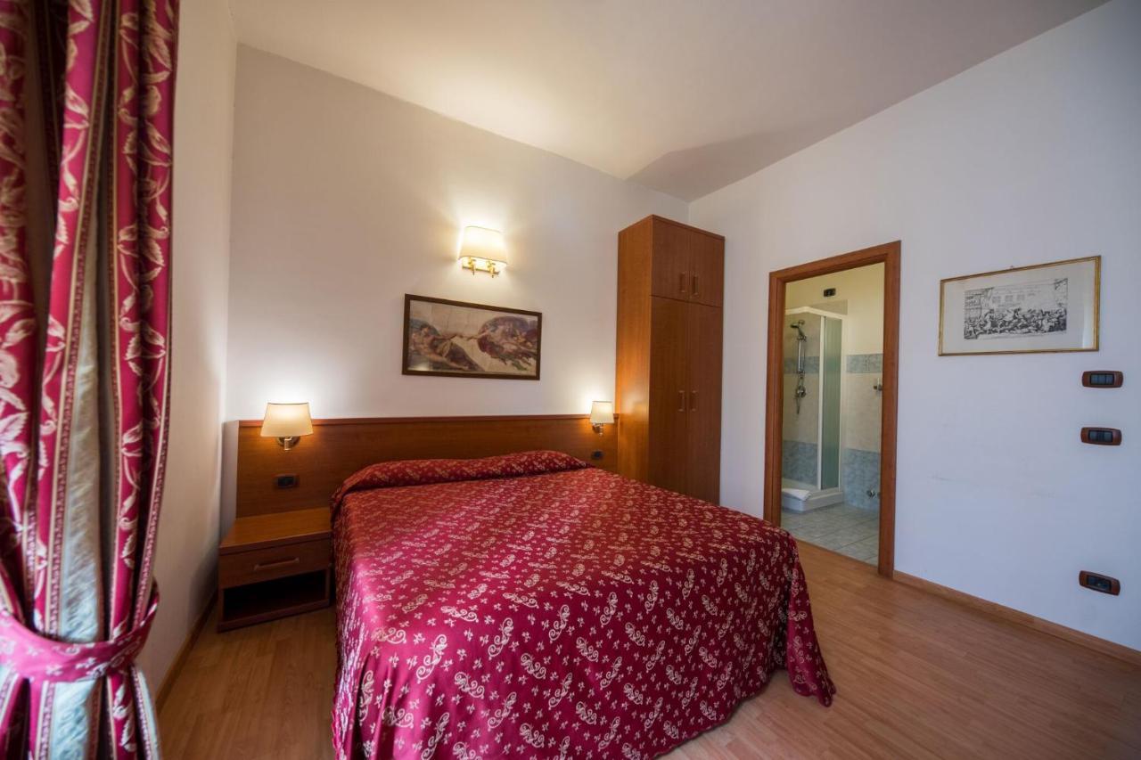 Domus Appia 154 B&B Roma Esterno foto
